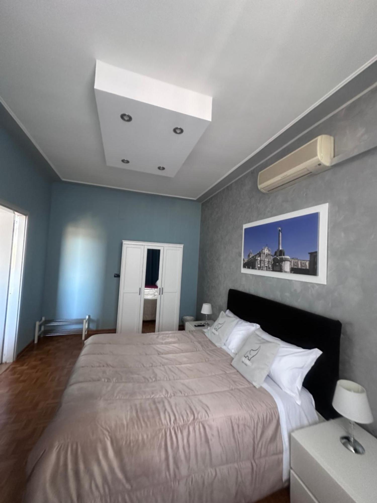 Alta Dimora B&B Suites CTA Habitación foto
